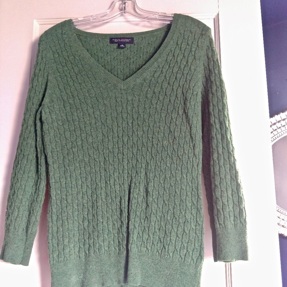 BR Italian Yarn Sweater